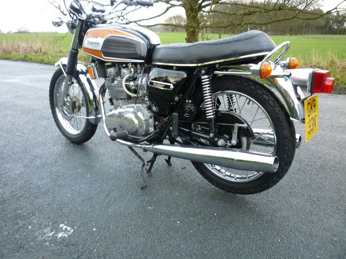 1974 triumph trident 750cc black gold 4
