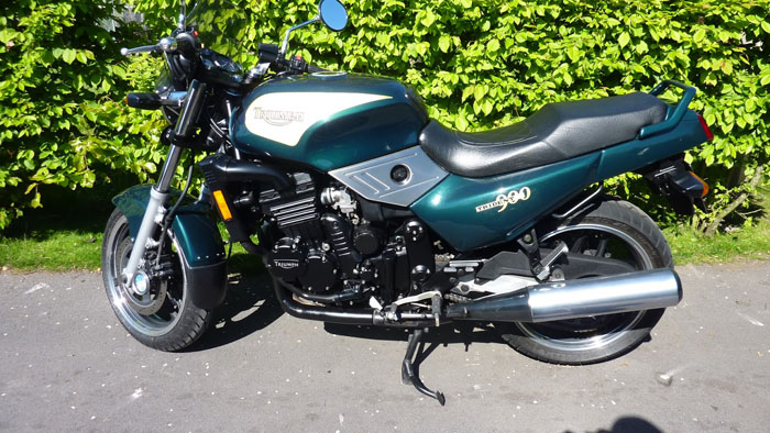 1995 Triumph Trident 900 1