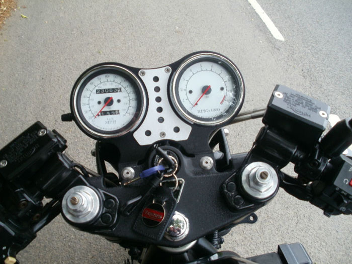 1995 triumph speed triple speedometer