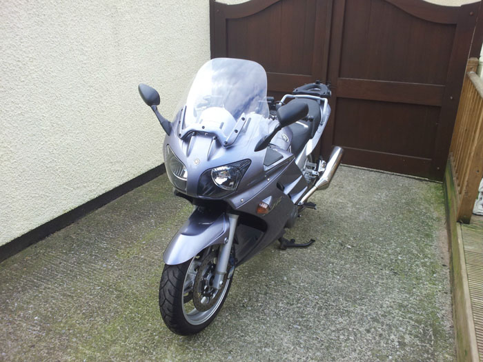 2003 yamaha fjr1300 silver front