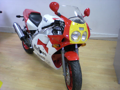 yamaha fzr1000 2