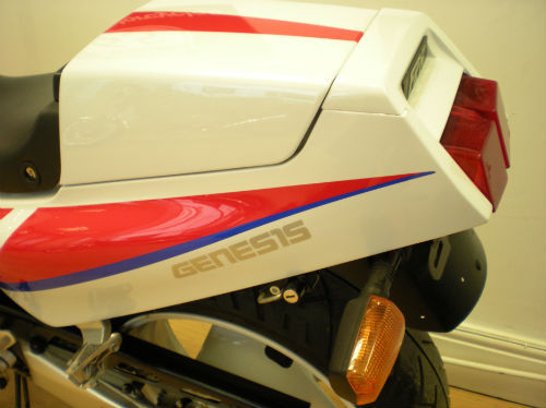 1999 yamaha fzr1000 exup engine back