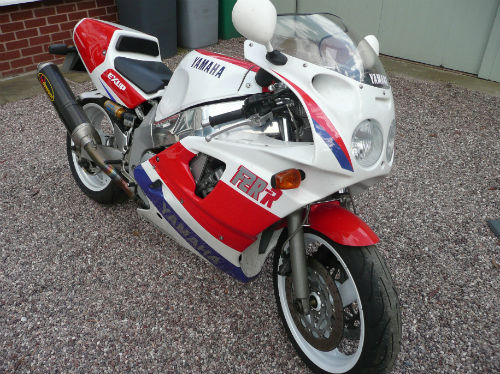 1989 Yamaha FZR750R OW01 Homolagation Special 3