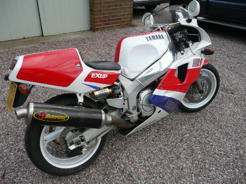 1989 Yamaha FZR750R OW01 Homolagation Special 4