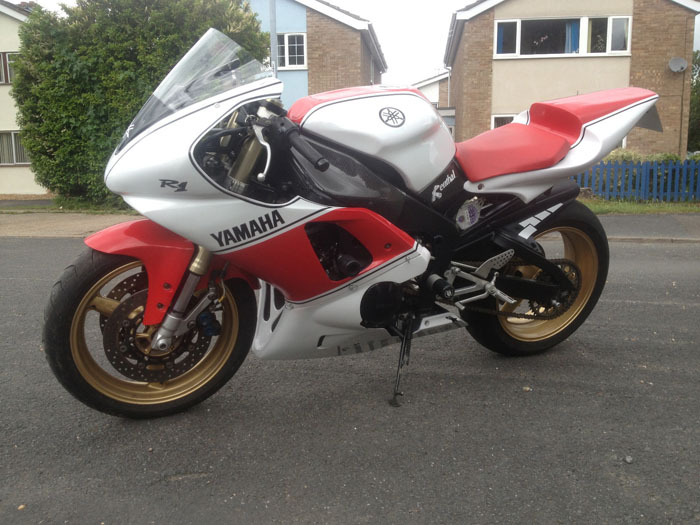 1999 Yamaha R1 2