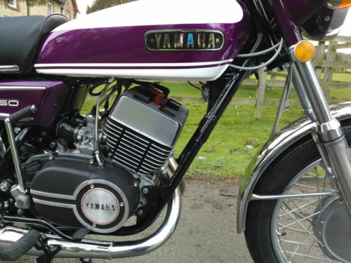 1970 Yamaha YR5 Side