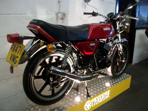 1983 yamaha rd 200 dx iconic air cooled twin 195cc 4