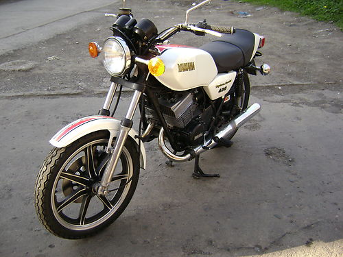 1979 Yamaha RD400 Daytona Special 2