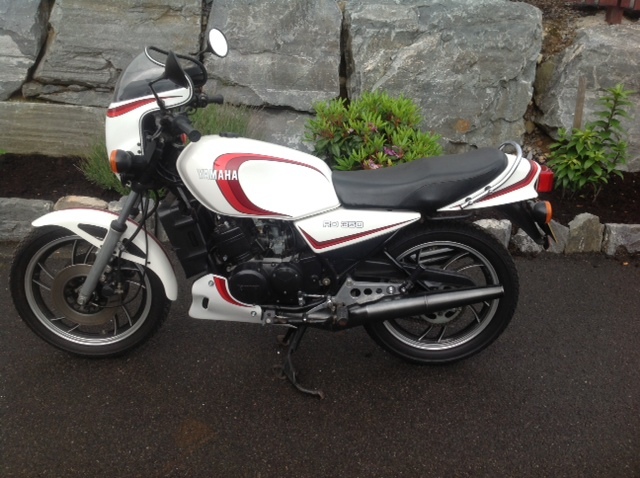 1981 Yamaha RD 350 LC 1