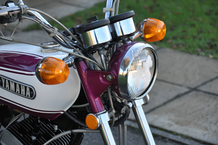 1972 Yamaha CS5 RD200 Electric Front Light