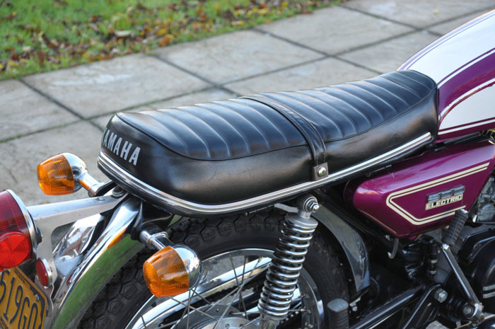 1972 Yamaha CS5 RD200 Electric Seat