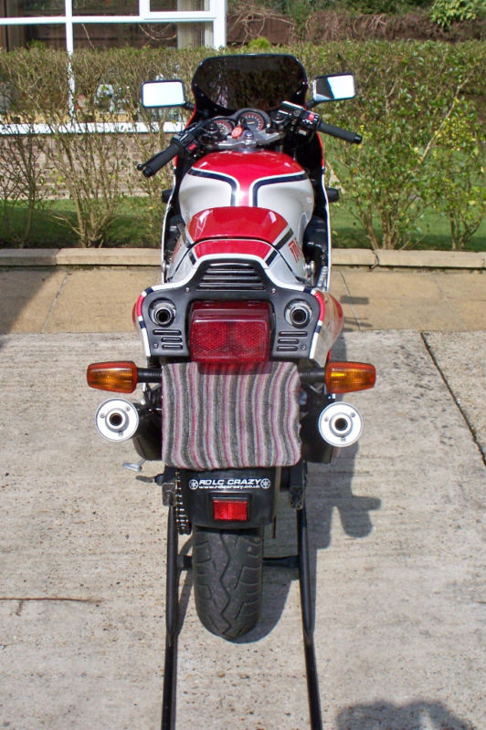 1984 yamaha rzv500r back