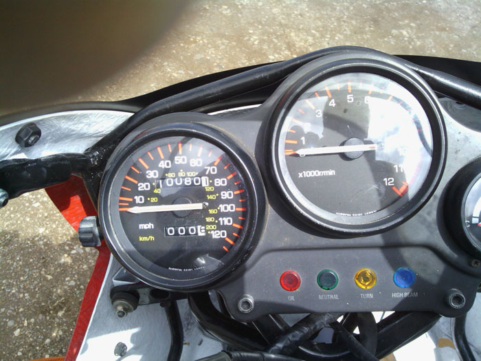 1992 Yamaha TZR 250 Gauges