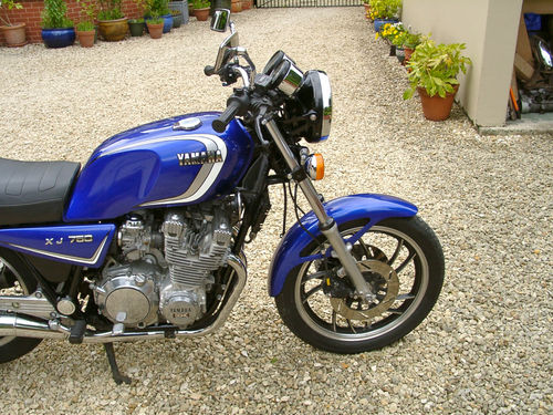 1981 Yamaha XJ750 900CC Front Wheel
