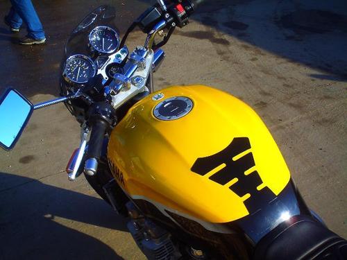 2001 yamaha xjr1300 1300cc yellow tank