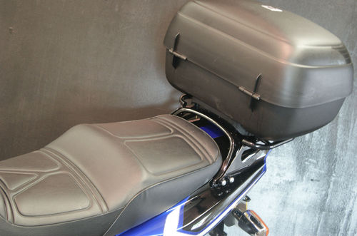 2001 Yamaha XJR 1300SP Muscle Retro Seat