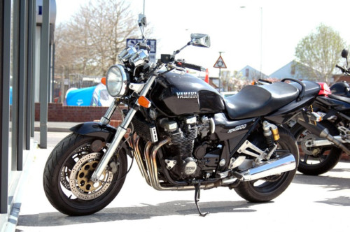 1995 yamaha xjr1200 2