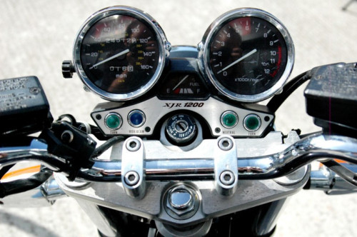1995 yamaha xjr1200 speedometer