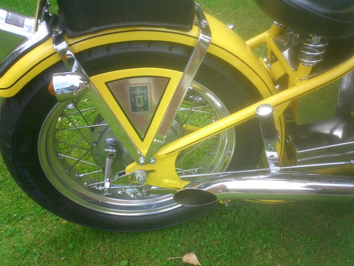 custom 1992 yamaha yellow rear wheel