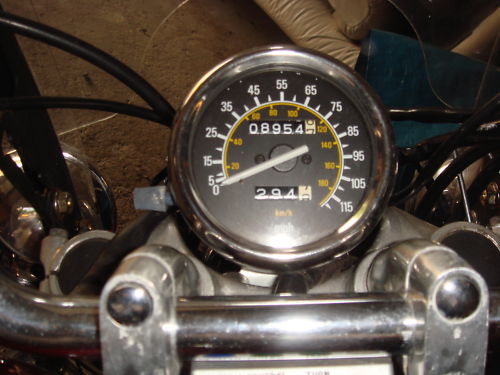 1998 yamaha virago 535  metallic maroon speedometer