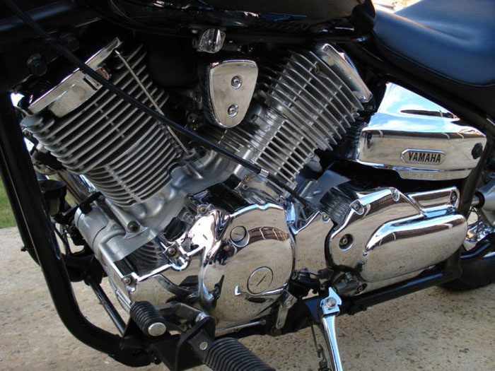 1999 yamaha dragstar xvs 1100cc engine bay 1
