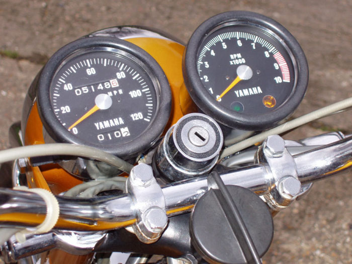 1972 yamaha yds7 speedometer