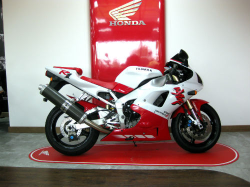 1998 Yamaha YZF-R1 Sport 998cc 1