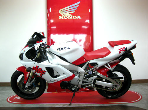 1998 Yamaha YZF-R1 Sport 998cc 2
