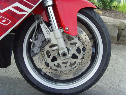1998 yamaha yzf 750 r front wheel