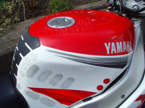 1998 yamaha yzf 750 r tank